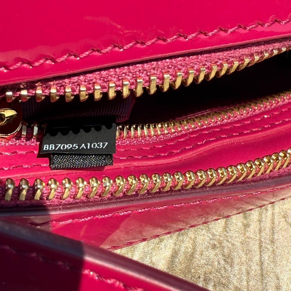 NWT! Dolce & Gabbana Fuchsia Crossbody Bag with Gold Accents - Picture 11 of 13
